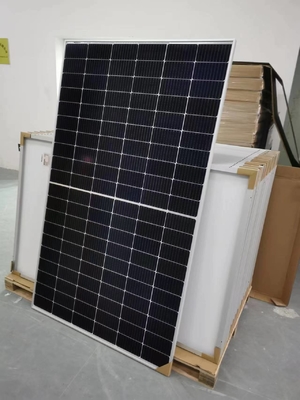 Αγορά 12V μισό ηλιακό πλαίσιο 440W 450W 460W 470W ενότητας κυττάρων μονο εσωτερικό/εμπορικό PV online manufacture