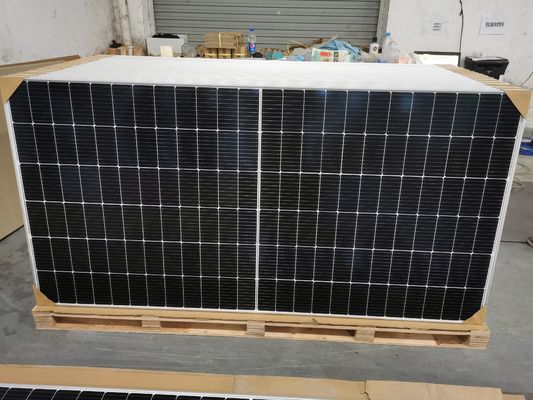 Monocrystalline επιτροπή 540W 550W ηλιακής ενέργειας κυττάρων πυριτίου ενότητας PV